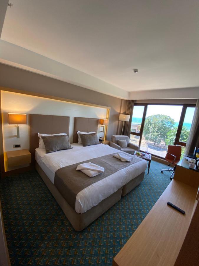 Blue Sea Hotel Trabzon Ngoại thất bức ảnh