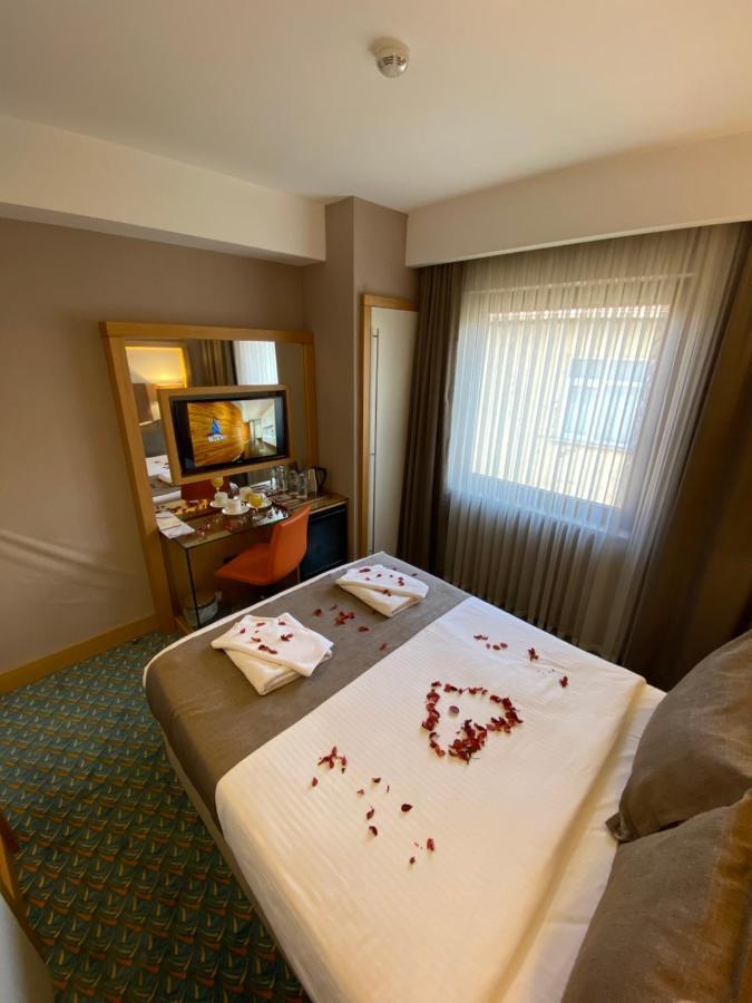 Blue Sea Hotel Trabzon Ngoại thất bức ảnh
