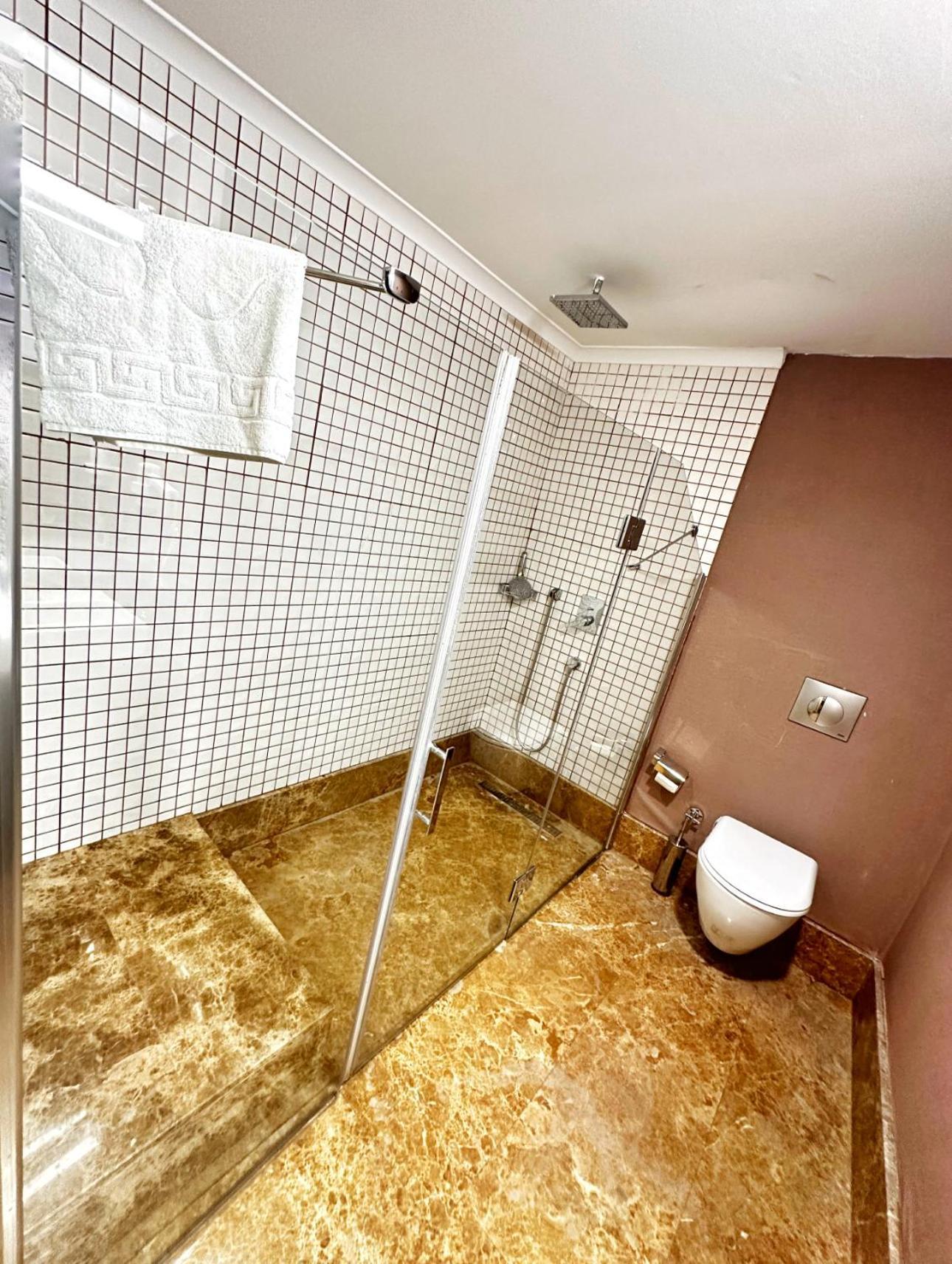 Blue Sea Hotel Trabzon Ngoại thất bức ảnh